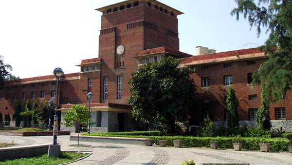 Delhi University to teach Manusmriti In Course Teachers students Opposes proposal