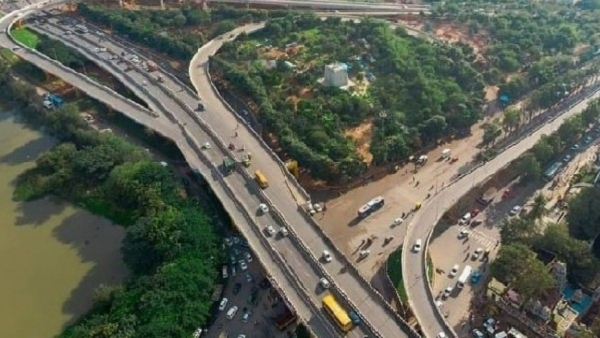 Traffic police urge airport road users to avoid Hebbal flyover and use alternate roads