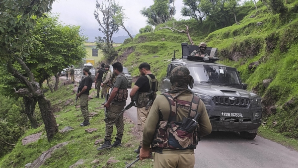 Soldier killed five others injured in Jammu and Kashmir s Kupwara encounter Soldier killed five others injured in Jammu and Kashmir s Kupwara encounter