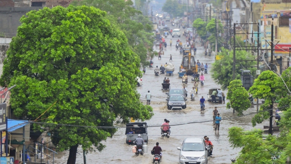 Karnataka Rains Heavy rainfall forecast in these districts in few moments on july 6th