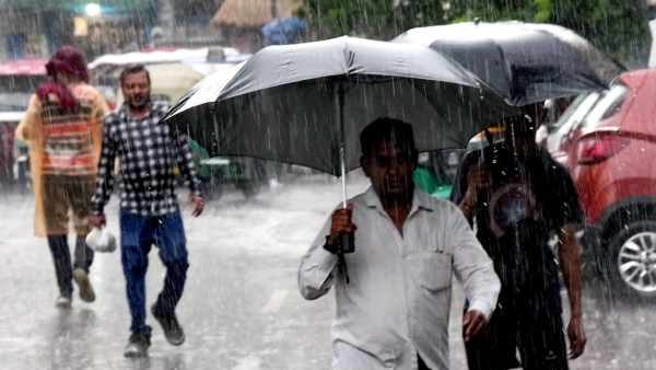 Karnataka Rains Heavy rainfall forecast for next three days in these districts from july 24th