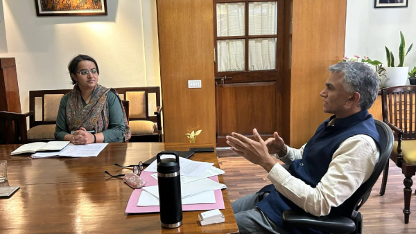 Krishna Byre Gowda directs officials to extend Anywhere Registration system to all districts