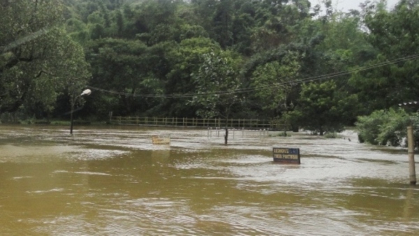 Kodagu Witness Heavy Rain Holiday For School College
