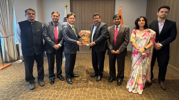 MB Patil says 1 040 Crore Deal With South Korea for Setting up Industrial Units in Karnataka MB Patil says 1 040 Crore Deal With South Korea for Setting up Industrial Units in Karnataka