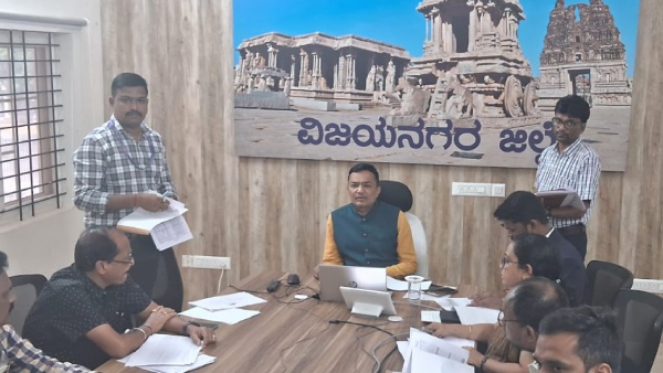 Tungabhadra Dam Water Release In Two Days Alert For People