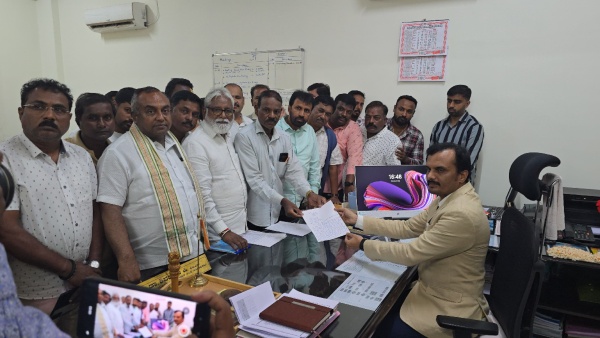 Original Owner s Grandkids Claim Ownership of CM Siddaramaiah s Wife s Land