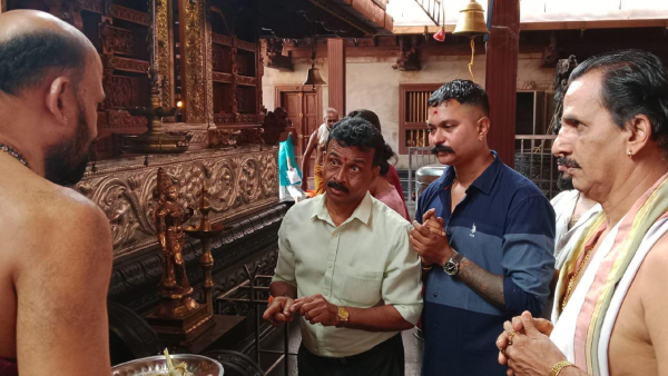 VHP Holds Prayer Against Rahul Gandhi In Polali Rajarajeshwari Temple