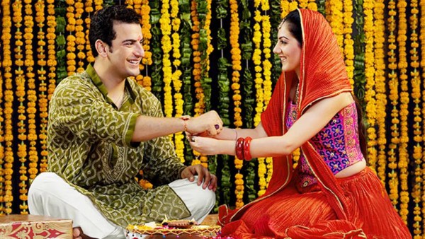 Raksha Bandhan 2024 Bhadra Time Know the most auspicious time to tie Rakhi