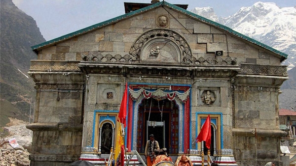 Allegation of gold theft in Kedarnath Challenge to Shankaracharya from temple trust Allegation of gold theft in Kedarnath Challenge to Shankaracharya from temple trust