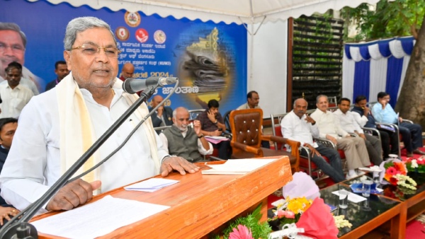 Special unit in each district to keep a close watch on fake news siddaramaiah