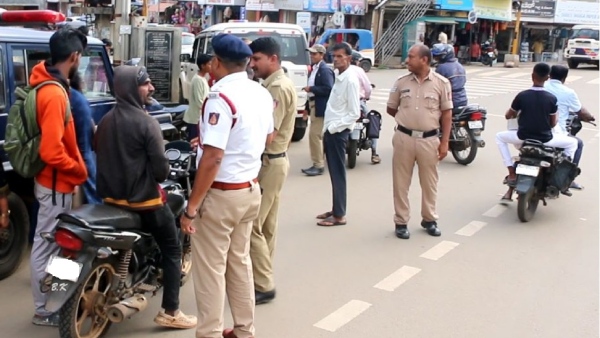 Traffic Rule Violation Police To Conduct Drive From August