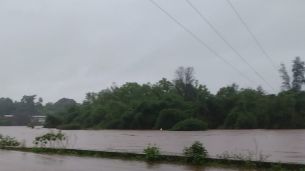 Heavy Rian In Chikkamagaluru Direction For Sringeri Tourists And Devotees