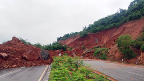 Uttara Kannada Shirur landslide Search for Kerala s Arjuna for five days
