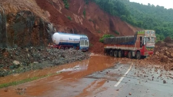 Uttara Kannada Shirur landslide Search for Kerala s Arjuna for five days