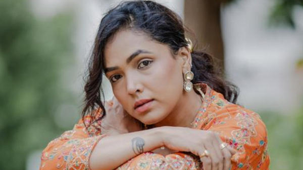 Anchor Anupama Gowda Introduced Her Best Friend In Gicchi GiliGili Show