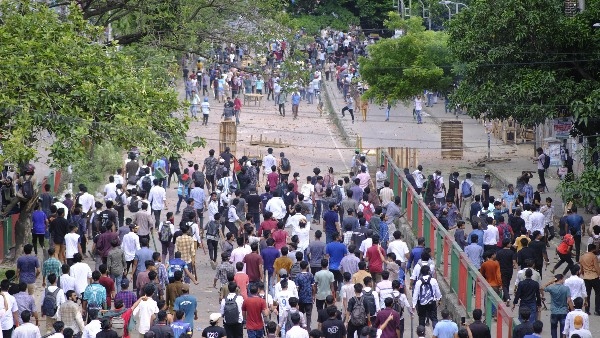 Bangladesh Protest 100 killed in violent clashes in Bangladesh