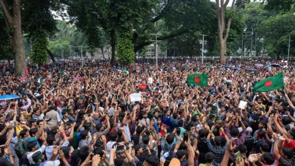 Bangladesh Protest 100 killed in violent clashes in Bangladesh