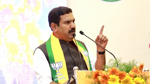 Congress May Stop Guarantee Scheme Says BY Vijayendra