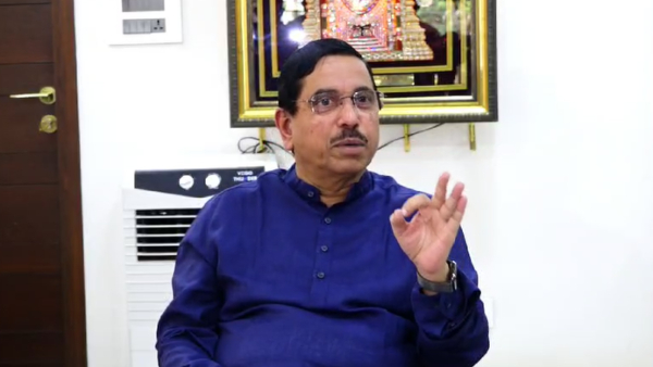 Central Minister Pralhad Joshi Sarcsam Against CM Siddaramaiah