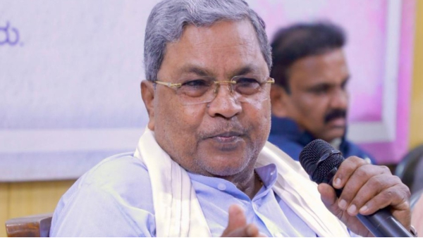 A young man who showed black flag to CM Siddaramaiah in Kollegala