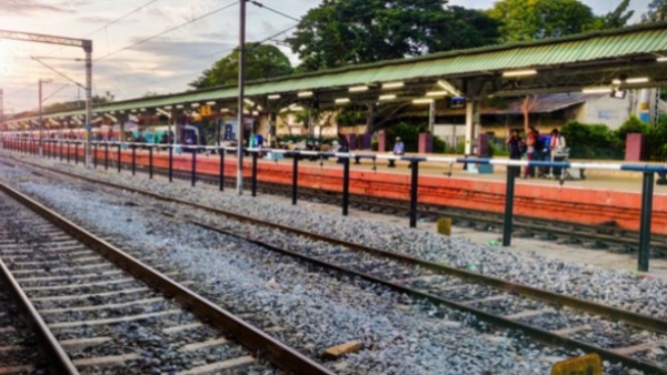 When will be Davanagere-Tumakuru-Chitradurga direct railway line completed
