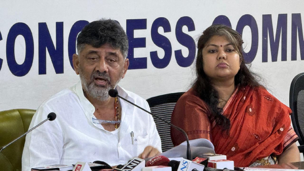 DK Shivakumar Calls For A Fight Against The Governor Again Raj Bhavan Chalo on August 31