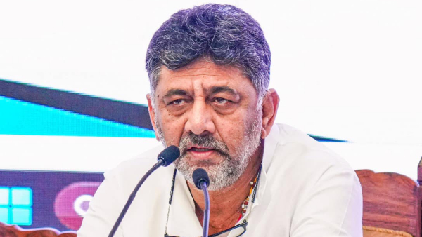 Disproportionate Income Case Against DCM D K Shivakumar HC Fixed Hearing On August 12 Disproportionate Income Case Against DCM D K Shivakumar HC Fixed Hearing On August 12
