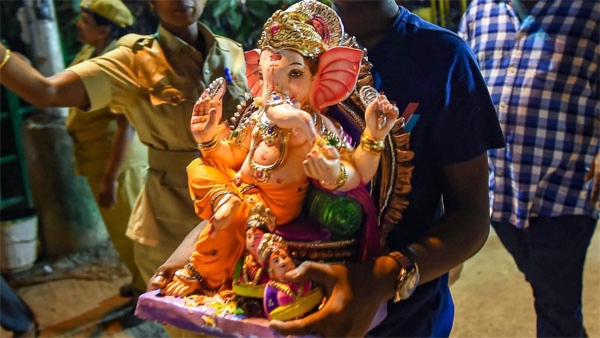 Ganesh Chaturthi Police department instructed to follow this rule in sensitive areas Ganesh Chaturthi Police department instructed to follow this rule in sensitive areas