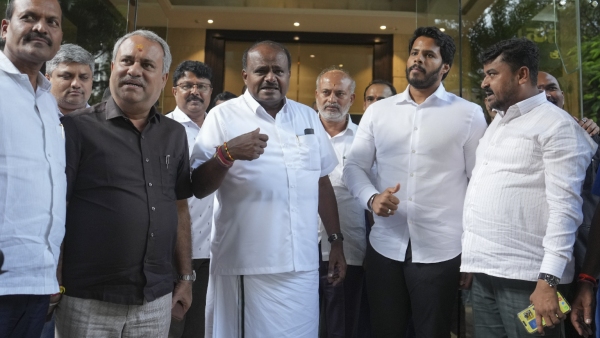 Kumaraswamy s U-Turn JDS to Join Mysore Padayatra After Successful Negotiations