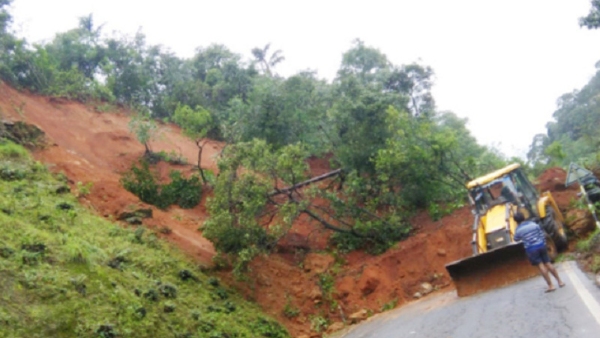 What Is The Reason For Landslides In The Mountains During The Rainy Season