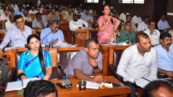 MLAs Criticize Irrigation Department for Inadequate of KRS Water Distribution