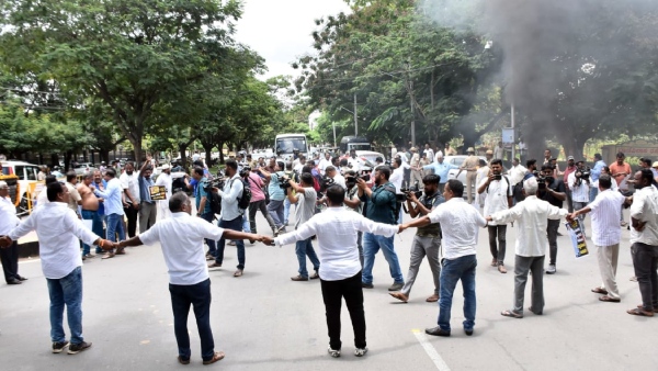 Mysuru Bandh in Support of CM Siddaramaiah on August 19