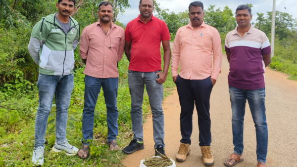 Police attack while illegally transporting ganja in Chikkamagaluru