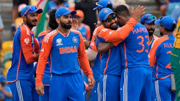 Kohli and Dravid Mediate Resolution Between Pandya and Sharma