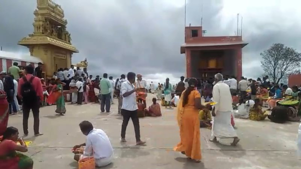 Last shravana saturday celebration Devotees flocked to Himavad Gopalaswamy Hill