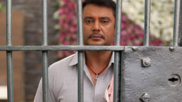 Do you know How is netizens reaction to actor Darshan s t-shirt message