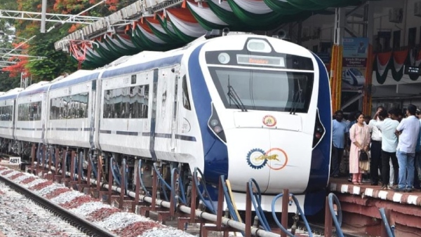 V Somanna Order to stop Vande Bharat train at Tumakuru railway station also