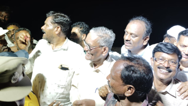 Installation Of First Stop Gate Of Tungabhadra Reservoir Is Successful