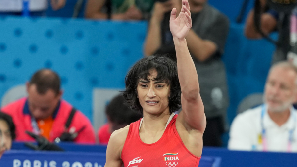 Decision on Vinesh Phogat s Paris Olympics Appeal Postponed by CAS