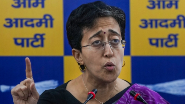 Atishi Marlena take oath as Delhi s new Chief Minister today with 5 ministers