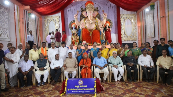 BJP MLA Mahesh Tenginkai Praised Hubballi Ganesh Festival Celebration
