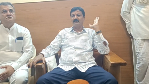 BY Vijayendra BJP Corrupted Leader He Dont Have Idealogy Ramesh Jarkiholi Criticizes BJP Leadership