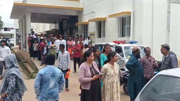 Woman Arrested After She Throwing Slippers To Doctors At Chikkamagaluru
