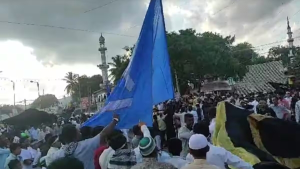 Clash during Eid Milad procession in Kolar Attack with weapons