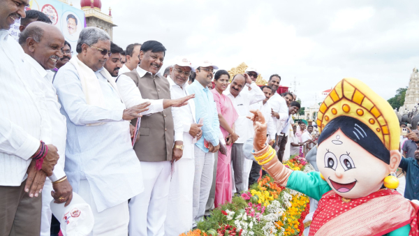 Congress Leaders Lash Out At Muda President In Mysuru