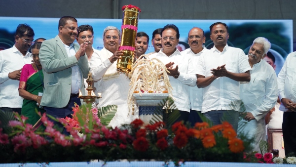 CM Siddaramaiah Inaugurated Gaganachukki Jalapatotsava-2024 In Mandya CM Siddaramaiah Inaugurated Gaganachukki Jalapatotsava-2024 In Mandya