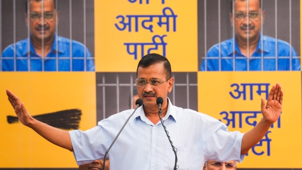 Delhi CM Arvind Kejriwal will Give Resignation his Post On Tomorrow Evening 4 30pm