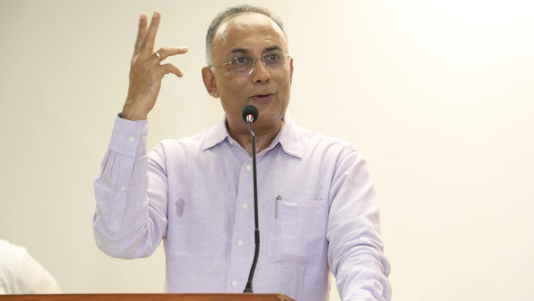 Health Minister Dinesh Gundu Rao Write Letter to Chairman Kannada Development Authority