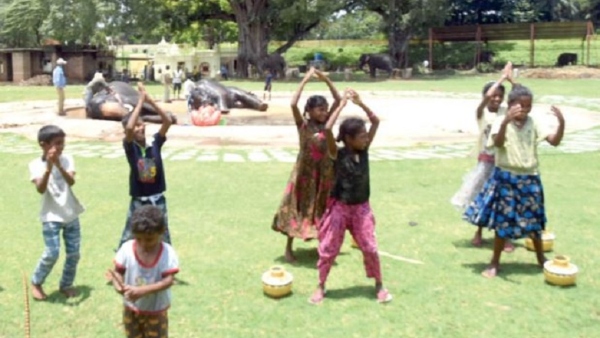 Why Tent School Built In Mysore Palace Premises
