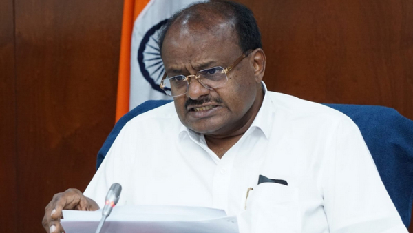 Nagamangala Stone Pelting Is Created To Bring Down CM Siddaramaiah -H D Kumaraswamy Questioned